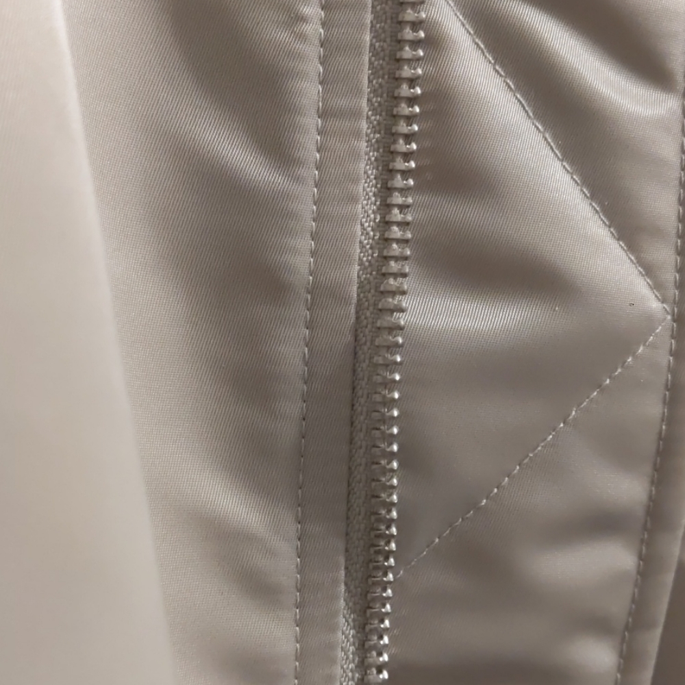 Bomber jacket - Picture 11 of 16